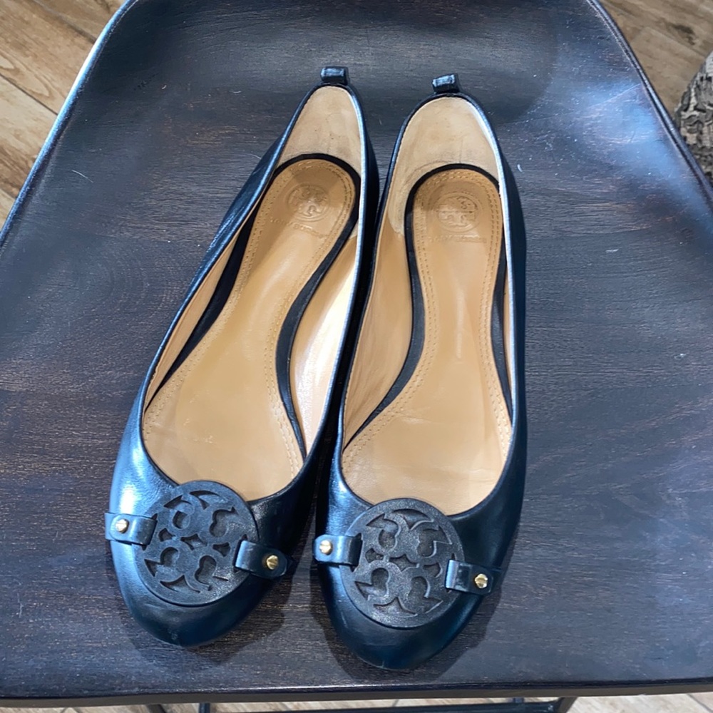 Tory Burch black, leather flats